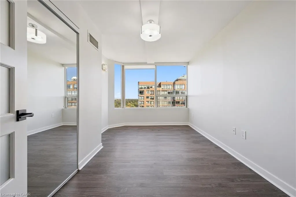 1270 Maple Crossing Boulevard #1905