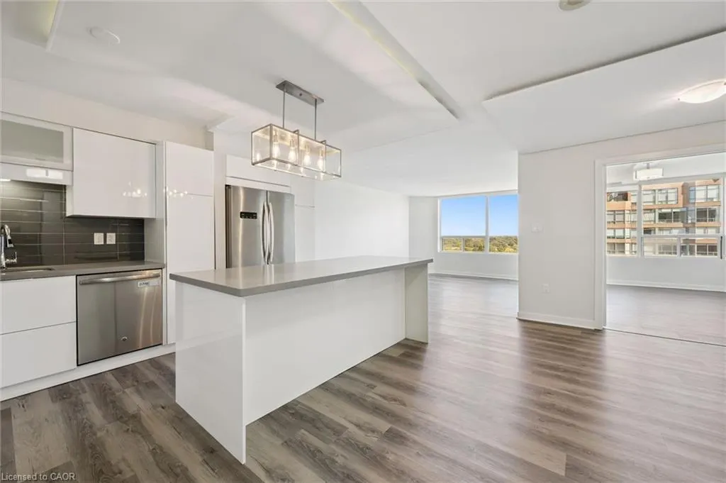 1270 Maple Crossing Boulevard #1905