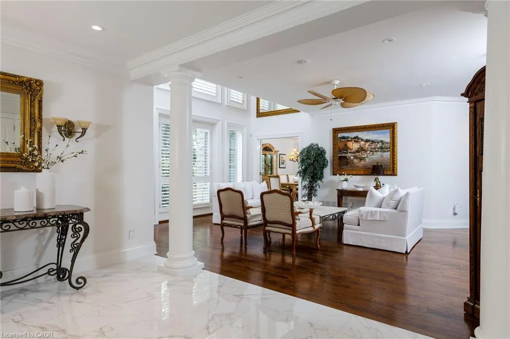 70 Shorewood Place