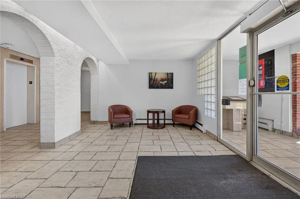 851 Queenston Road #604