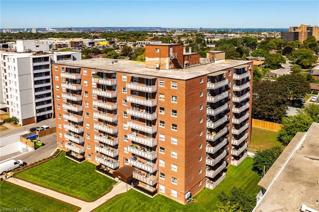 851 Queenston Road #604