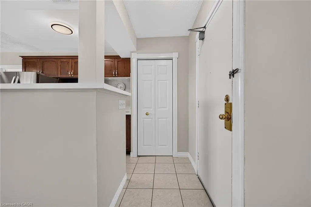 851 Queenston Road #604