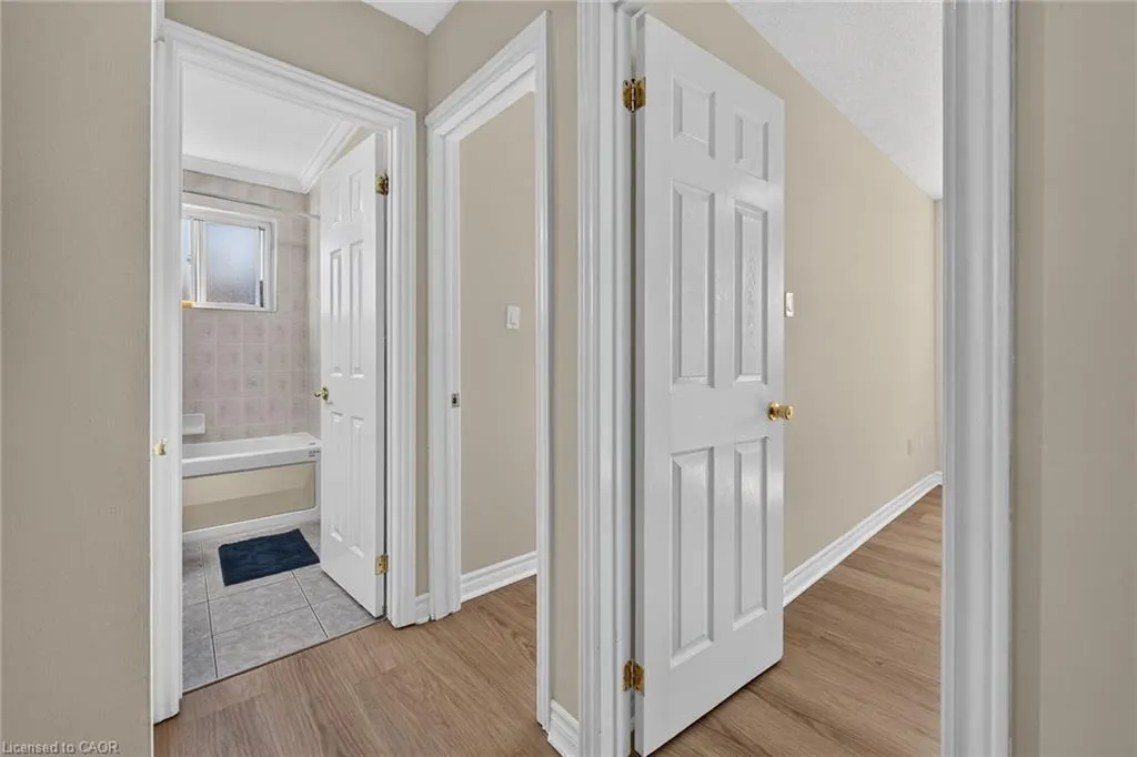 851 Queenston Road #604