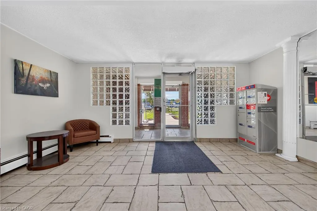 851 Queenston Road #604