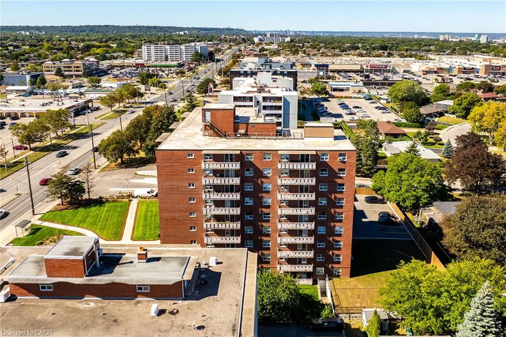 851 Queenston Road #604