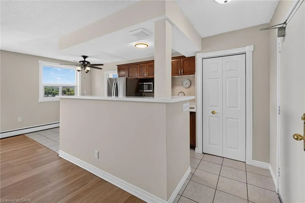 851 Queenston Road #604