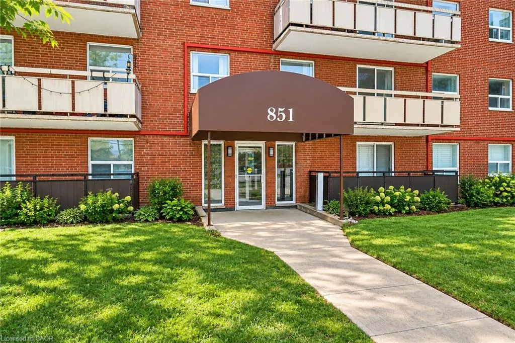 851 Queenston Road #604