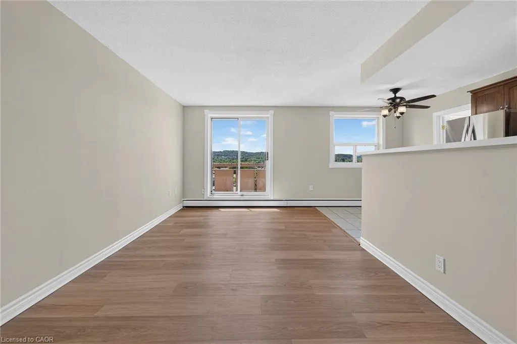 851 Queenston Road #604