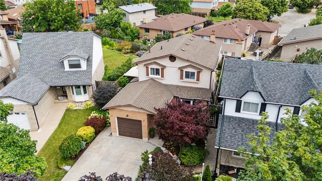 103 Glenashton Drive