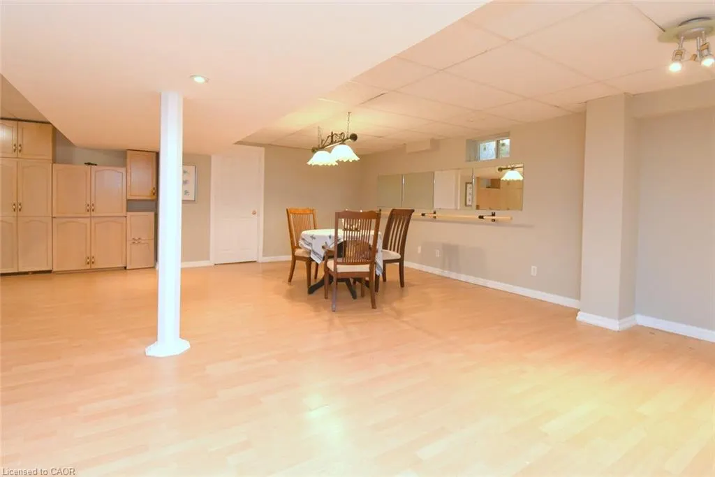 110 Citation Crescent