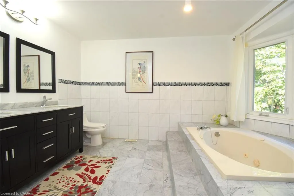 110 Citation Crescent