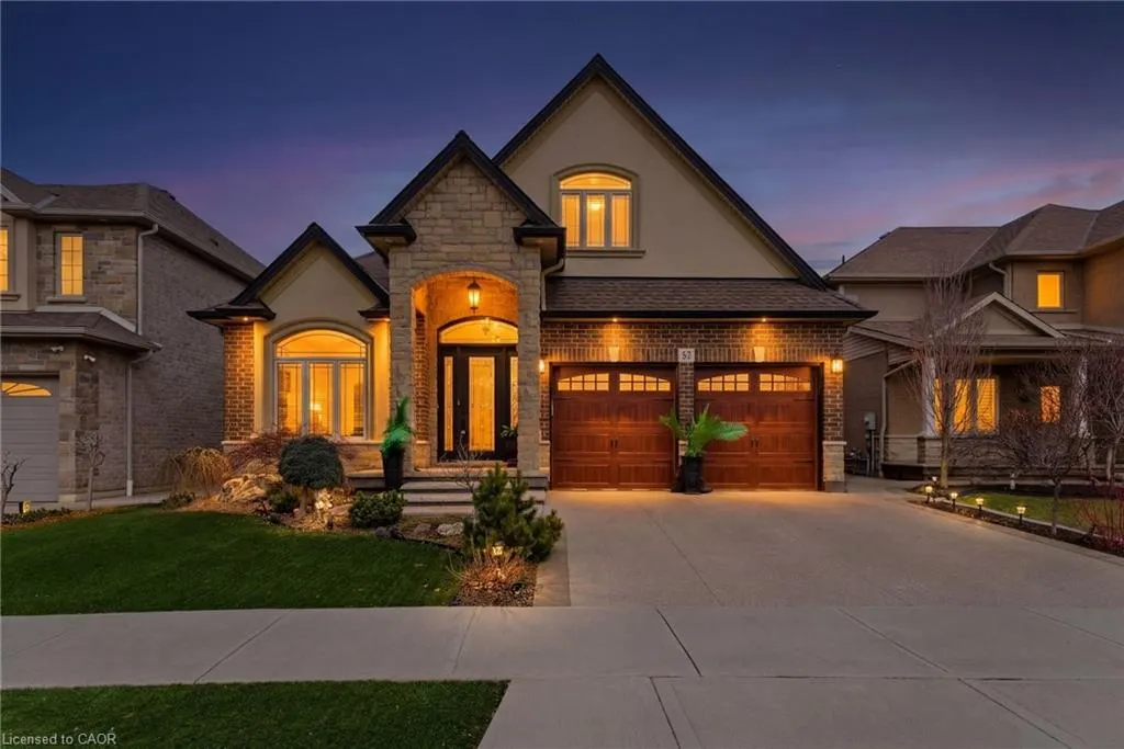 85 Hillcroft Drive