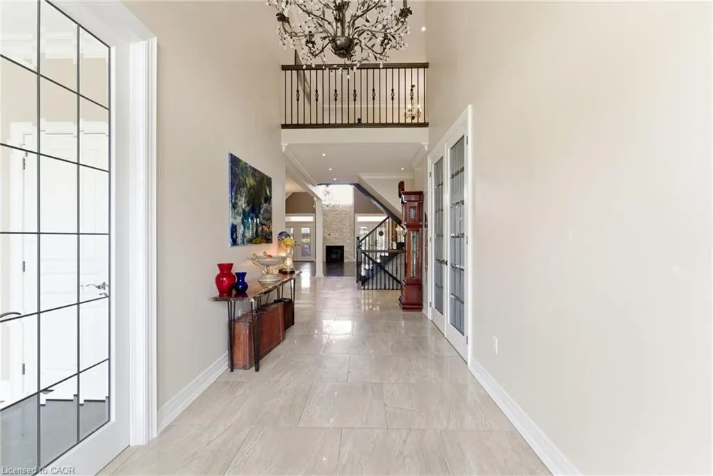 85 Hillcroft Drive