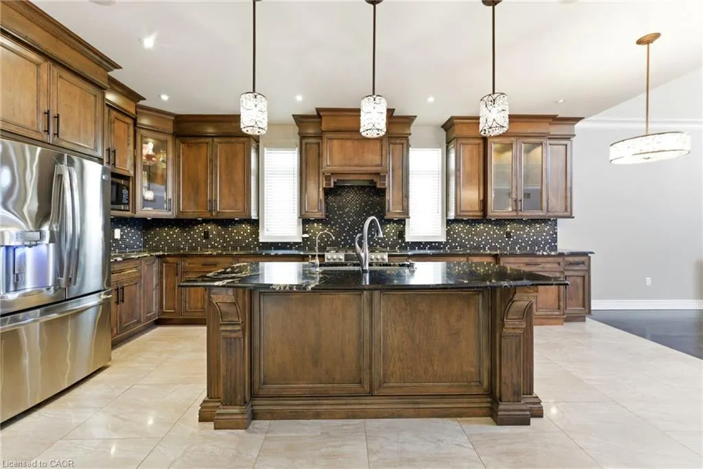 85 Hillcroft Drive