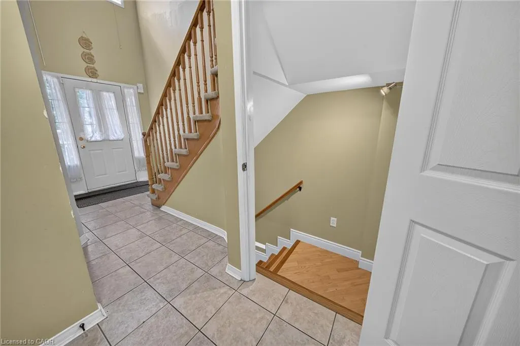 800 Paramount Drive #77