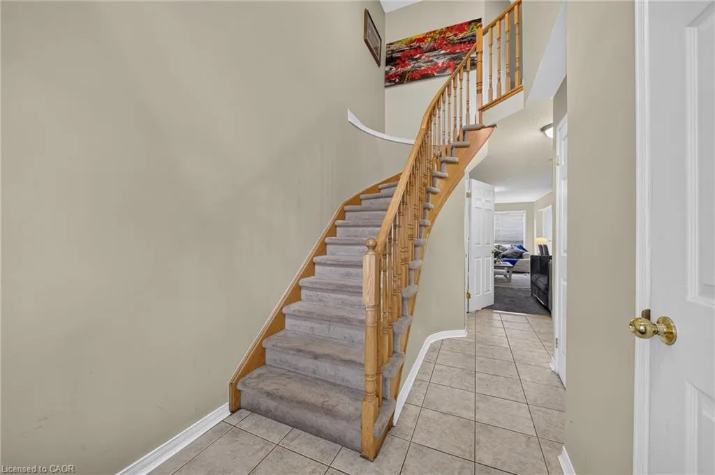 800 Paramount Drive #77