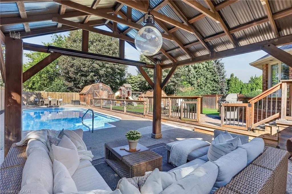 64 Driftwood Court