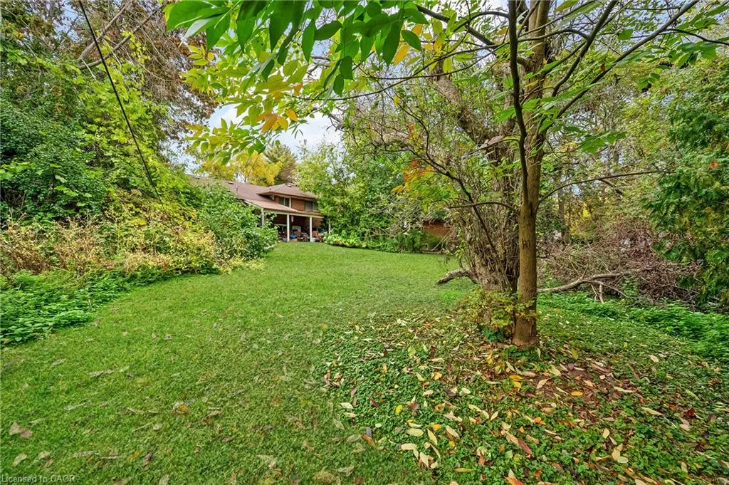 1342 Sedgewick Crescent