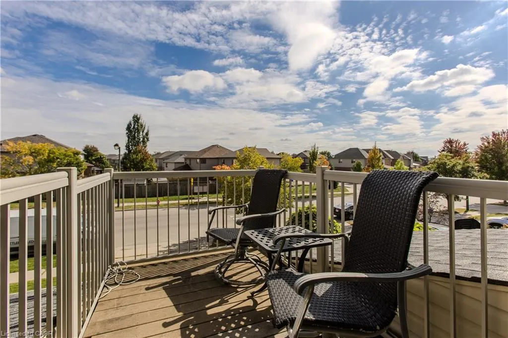 32 Great Oak Trail