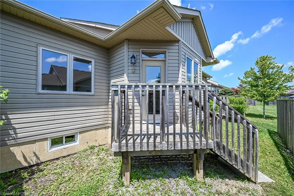 14 Ecker Lane