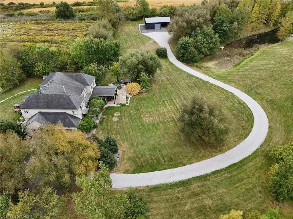 740 Fiddlers Green Road