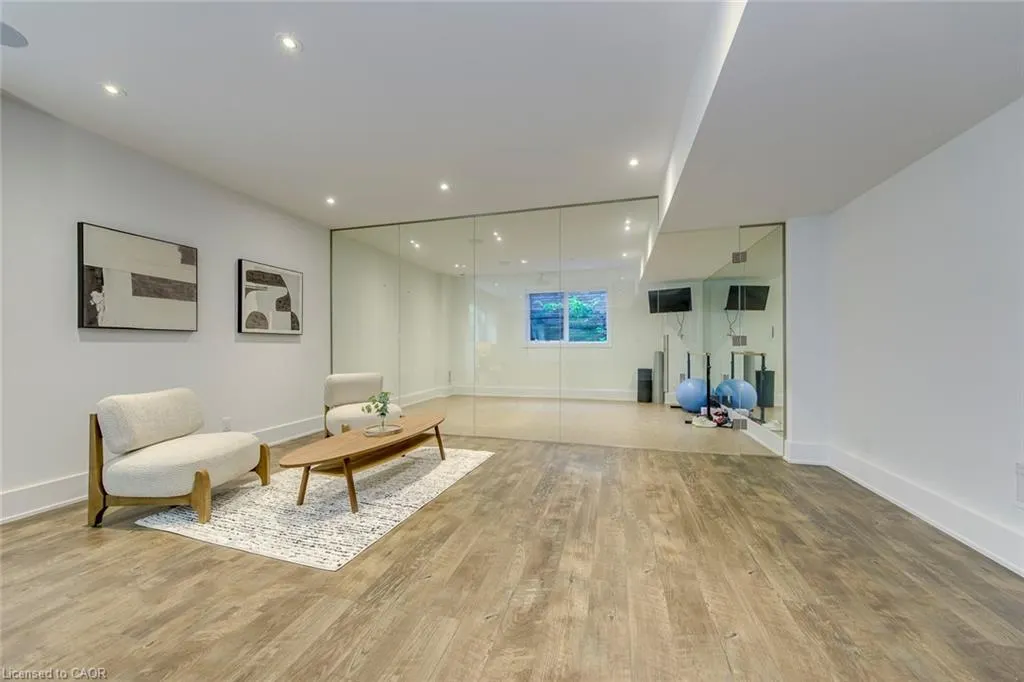 2104 Devon Road