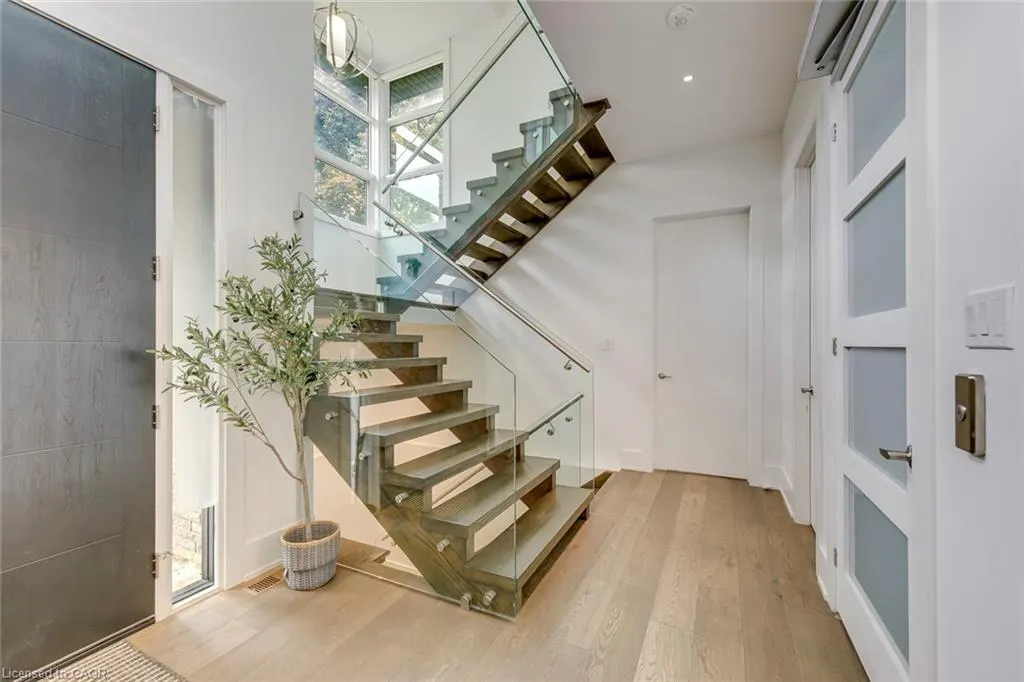 2104 Devon Road
