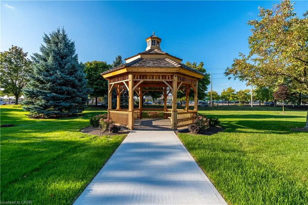 970 Golf Links Road #306