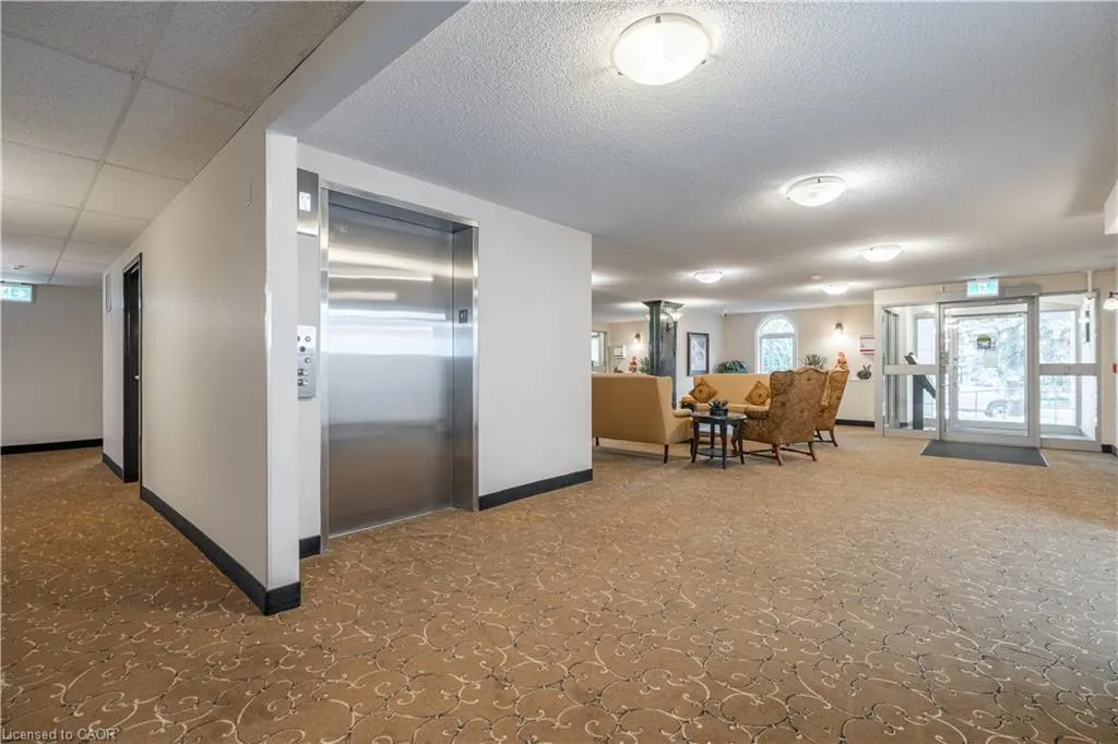 970 Golf Links Road #306