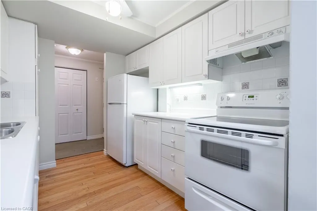 970 Golf Links Road #306