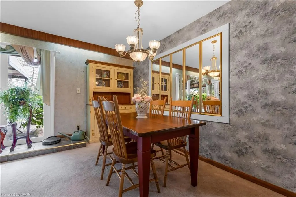 569 Crane Court