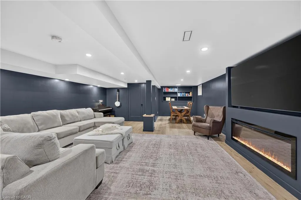1355 Woodburn Road