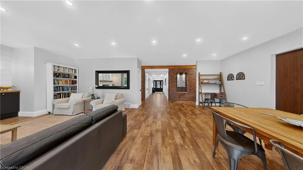 1355 Woodburn Road