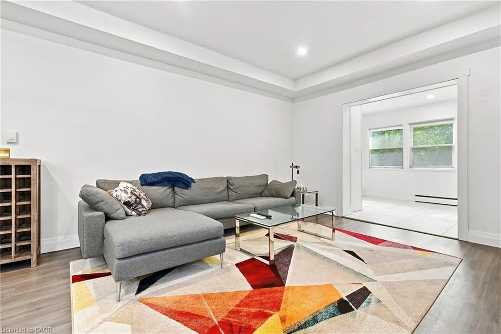 2177 Lakeshore Road