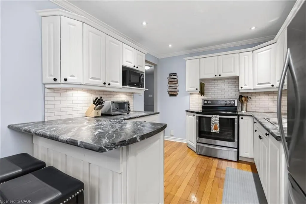 479 Woodview Road #3