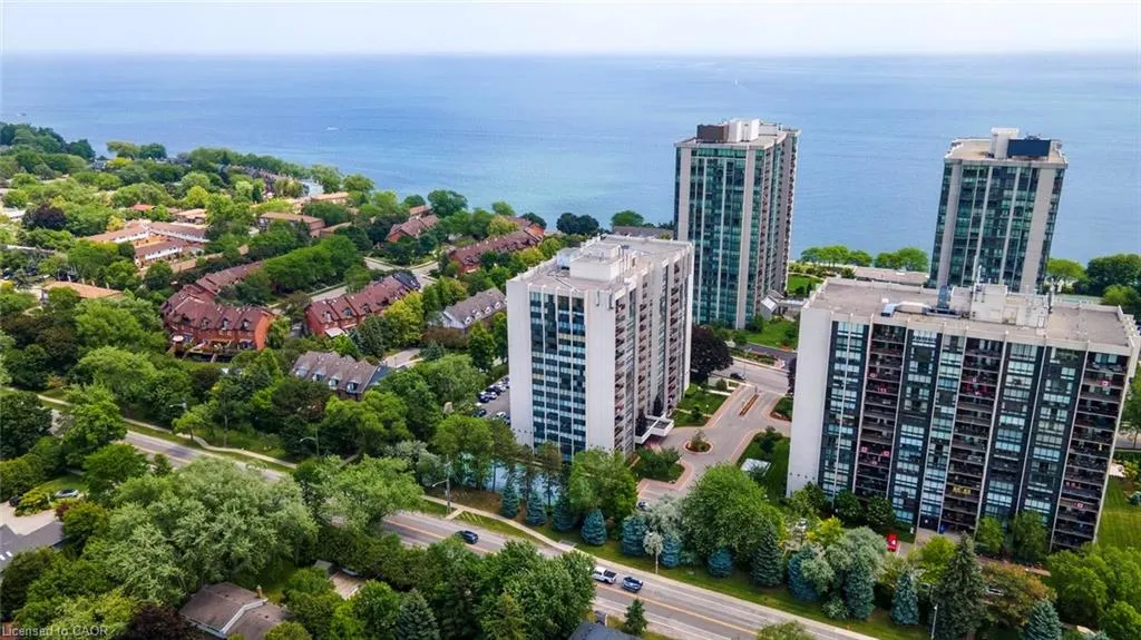2175 Marine Drive #102