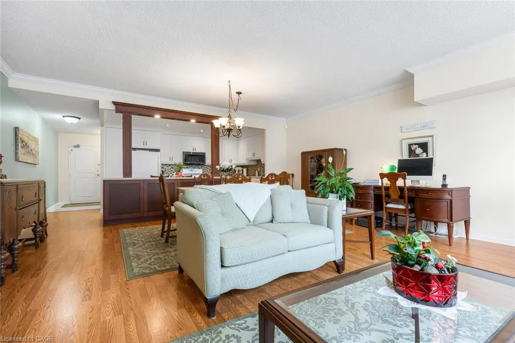 2175 Marine Drive #102