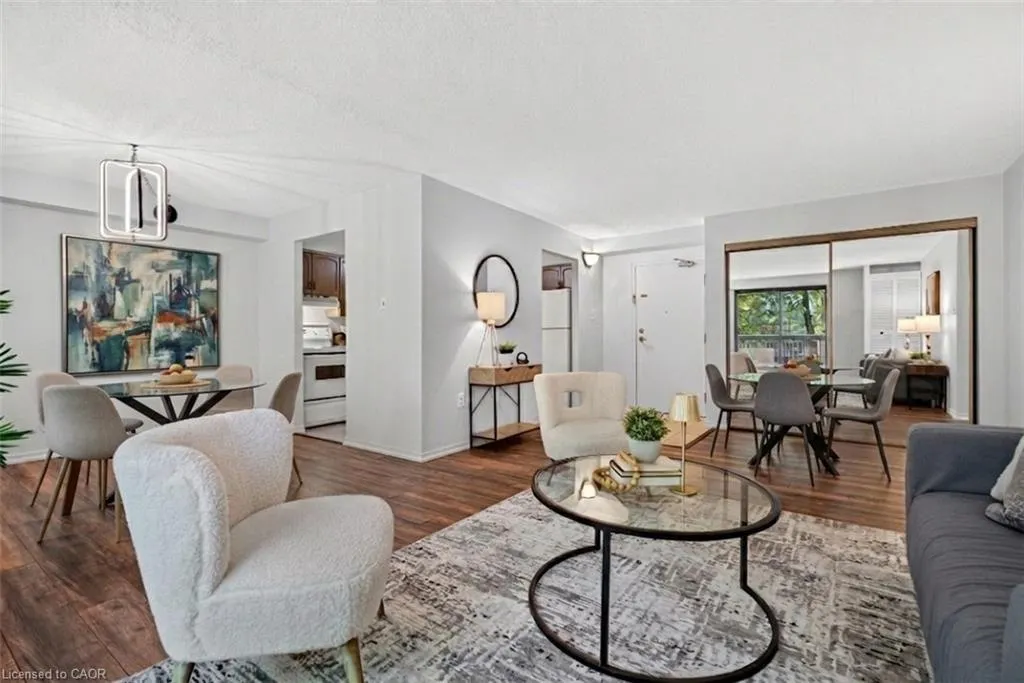 966 Queenston Road #203