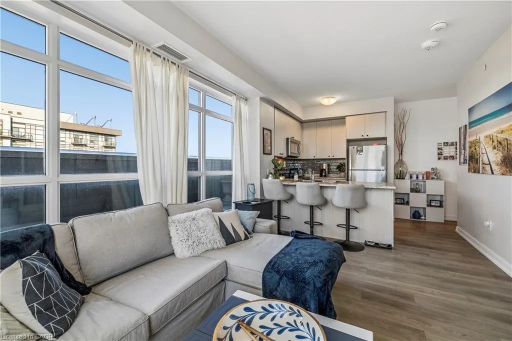 450 Dundas Street E #1005