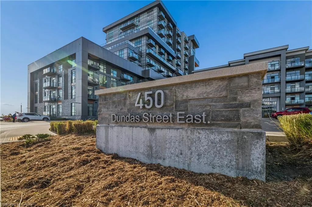 450 Dundas Street E #1005