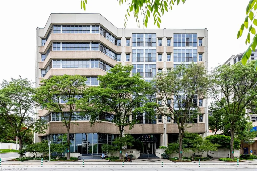 66 Bay Street #410