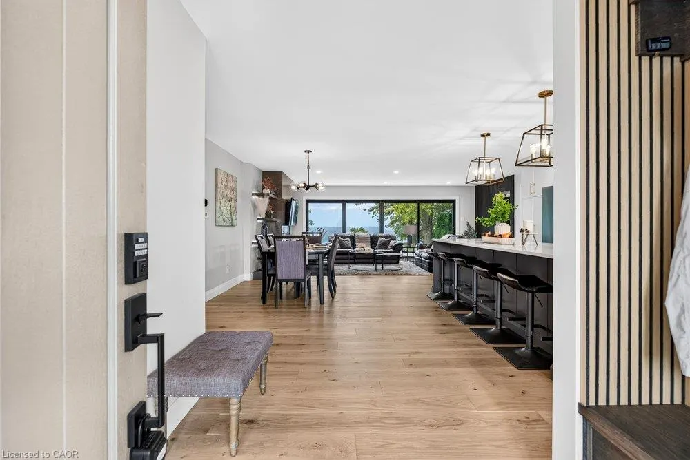 90 Lakeside Drive
