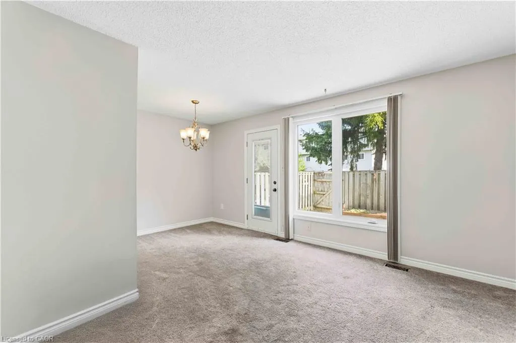 1396 Upper Ottawa Street #27