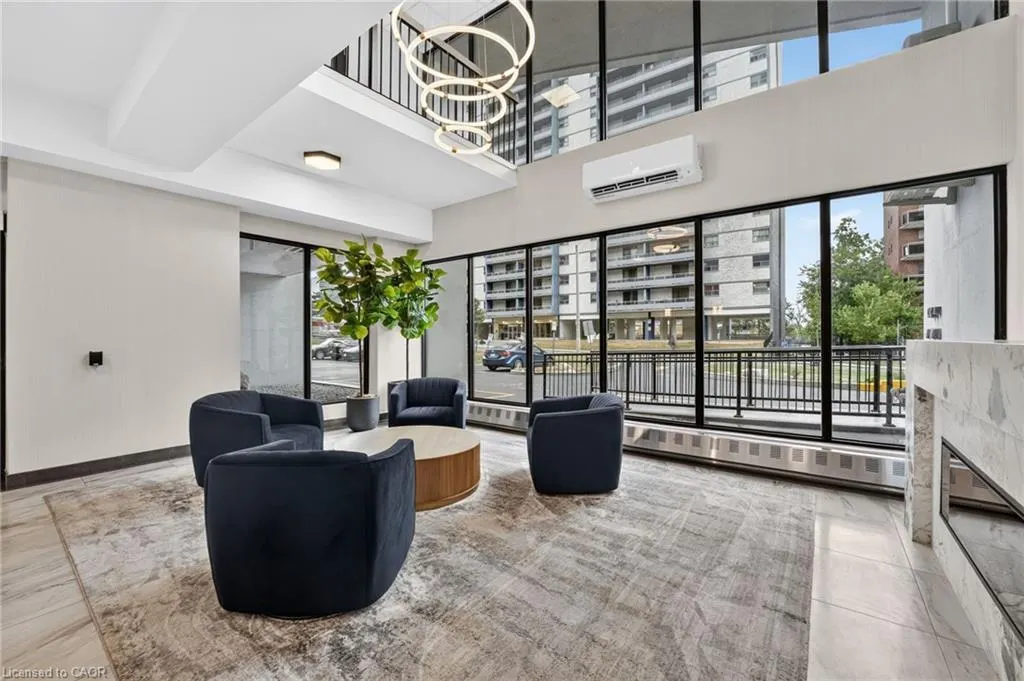 150 Charlton Avenue E #2905