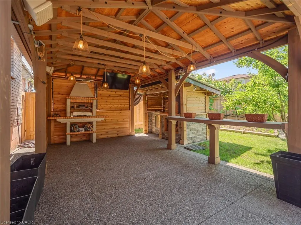 16 Juniper Drive