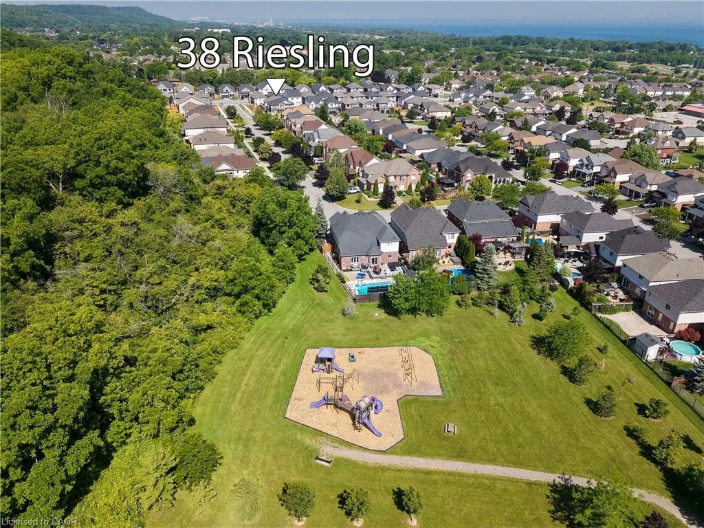 38 Riesling Street