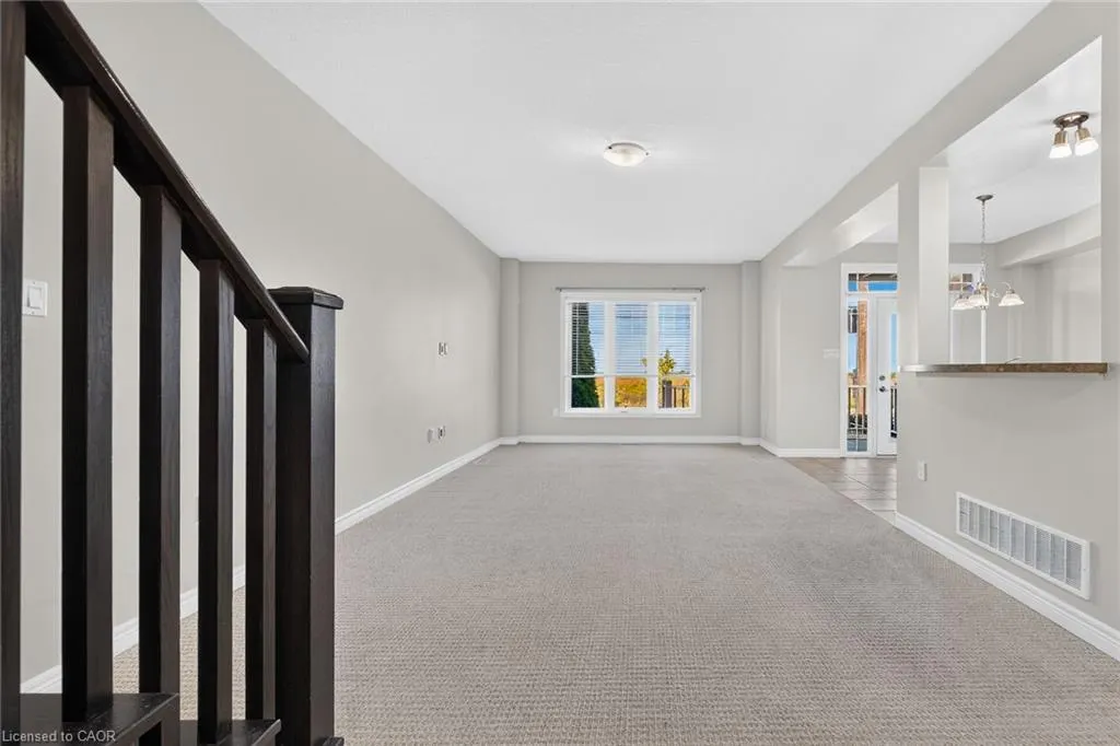 8 Lakelawn Road #22