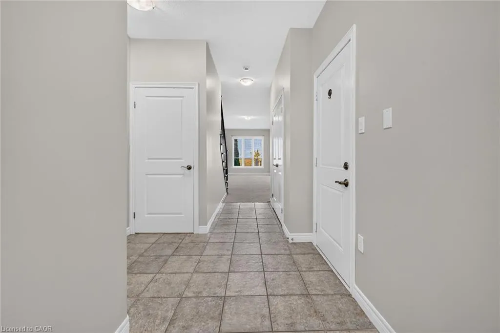 8 Lakelawn Road #22
