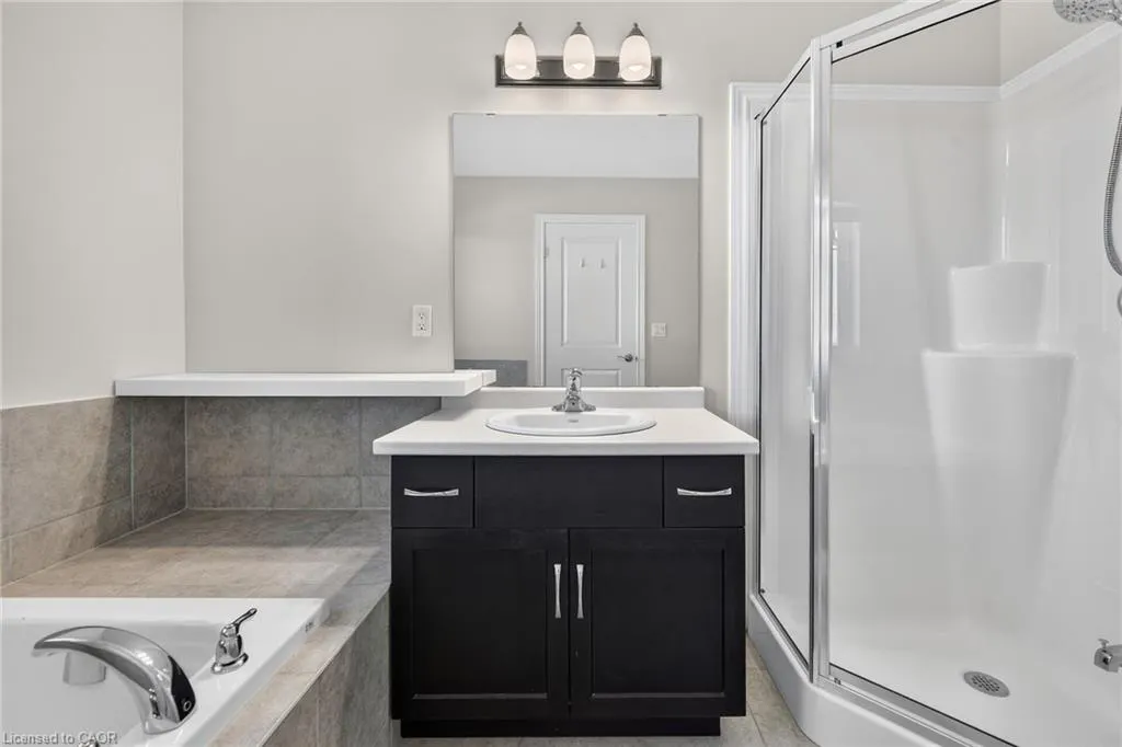 8 Lakelawn Road #22