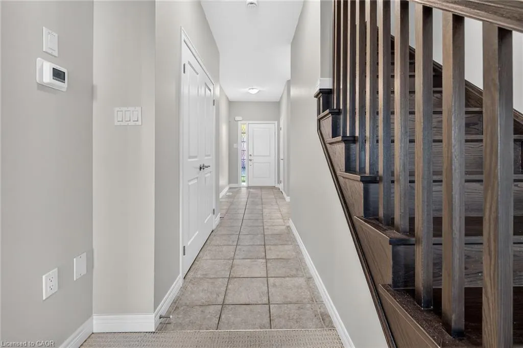 8 Lakelawn Road #22